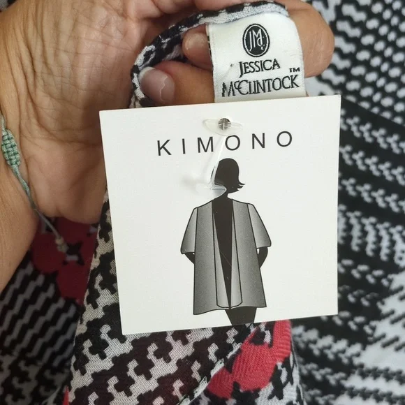 Jessica McClintock Kimono OS blk/wht/red - Picture 3 of 5